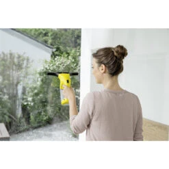 Nettoyeur De Vitre WV 1 Plus Karcher -Outils Pour La Maison 17619 04