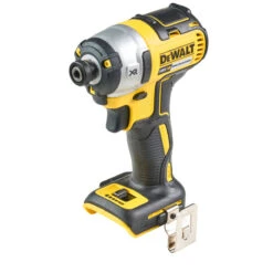 Pack 4 Machines Sans Fil Dewalt DCK422P3T-QW 18V Li-ion 5Ah -Outils Pour La Maison 19724 02