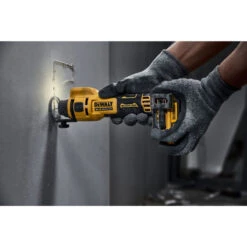 Fraiseuse Pour Plaques De Plâtre XR Dewalt DCE555N-XJ (machine Seule) 18V Li-ion -Outils Pour La Maison 35363 04