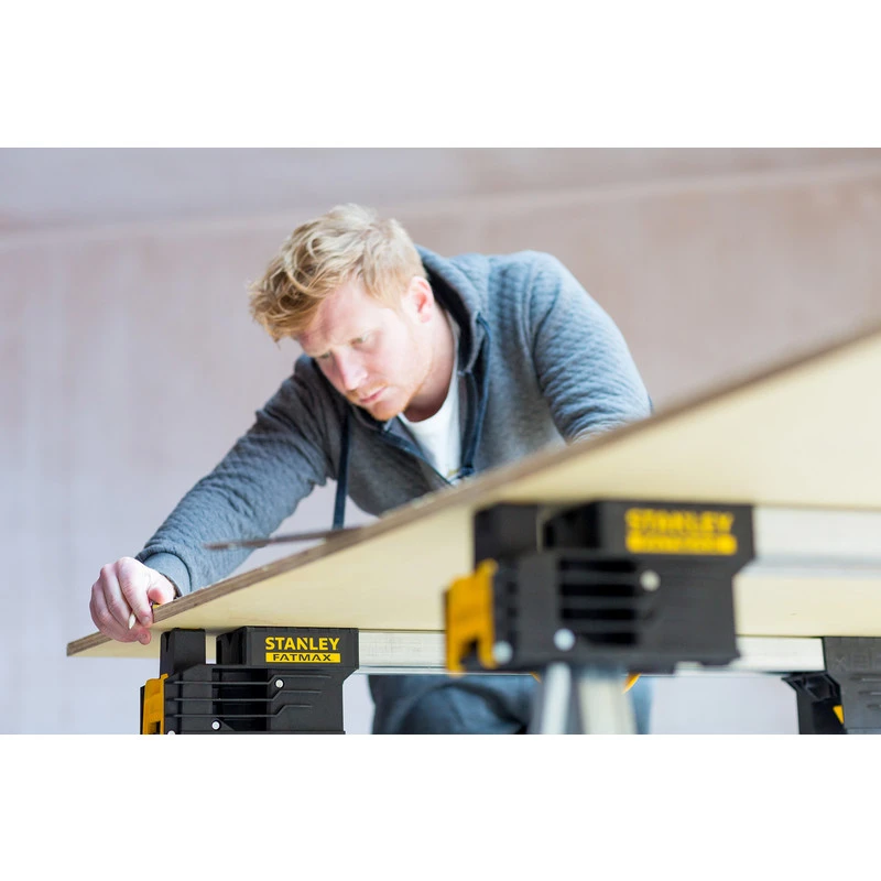 Tréteaux Pliables Haute Capacité Stanley FatMax 900kg 5 Tréteaux Pliables Haute Capacité Stanley FatMax 900kg – Image 5