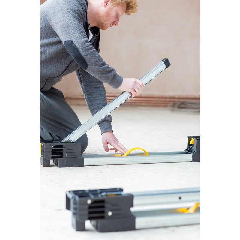 Tréteaux Pliables Haute Capacité Stanley FatMax 900kg 6 Tréteaux Pliables Haute Capacité Stanley FatMax 900kg – Image 6