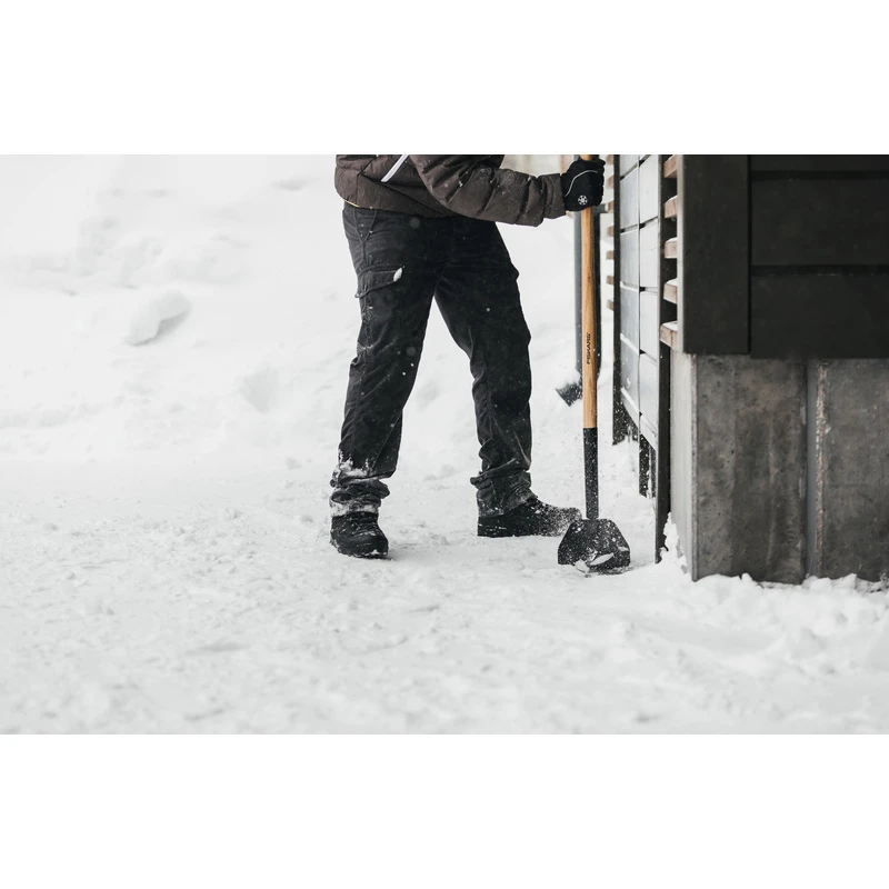 Racloir à Glace Manche Bois Fiskars 175mm 3 Racloir à Glace Manche Bois Fiskars 175mm – Image 3