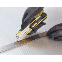 Cutter à Cartouche Stanley Fatmax 18mm -Outils Pour La Maison 84395 10